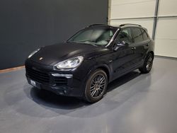 Schwarz Gebraucht 2017 Porsche Cayenne Platinum Edition SUV | 33.950 € (Fairer Preis)