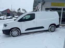 Jade weiss/arktis weiss Gebraucht 2021 Opel Combo Edition Kombi | 14.900 € (Superpreis)