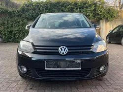 Schwarz Gebraucht 2010 VW Golf Plus Comfortline Van / Kleinbus | 3.500 € (Guter Preis)