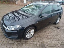 Schwarz Gebraucht 2014 VW Golf VII Cup Kombi | 8.800 € (Fairer Preis)
