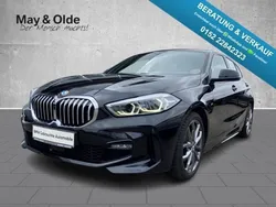 Black sapphire metallic (schwarz) Gebraucht 2021 BMW 118 M Sport Kleinwagen | 22.999 € (Fairer Preis)