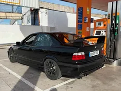 Schwarz Gebraucht 1997 BMW 328 Limousine | 19.000 €