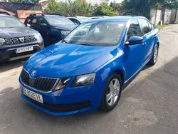 Blau Gebraucht 2019 Skoda Octavia Ambition Limousine | 12.500 € (Guter Preis)