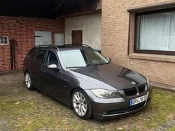 Grau Gebraucht 2008 BMW 320 Performance Kombi | 3.600 € (Superpreis)