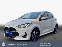 Schneeweiß Neu 2025 Toyota Yaris Limousine | 23.280 € (Guter Preis)