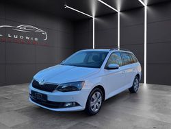 Weiß Gebraucht 2015 Skoda Fabia Ambition Kombi | 9.650 € (Fairer Preis)