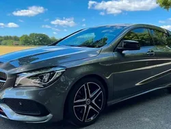 Grau Gebraucht 2018 Mercedes CLA250 Shooting Brake Kombi | 26.990 € (Fairer Preis)