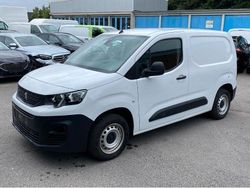 Weiß Gebraucht 2024 Peugeot Partner Van / Kleinbus | 14.999 € (Superpreis)