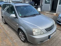 Silber Gebraucht 2004 Kia Carens EX Van / Kleinbus | 999 €