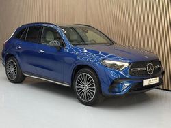 Blau Neu 2025 Mercedes GLC300 AMG line SUV | 72.990 €
