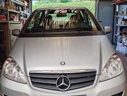 Silber Gebraucht 2011 Mercedes A180 Edition Limousine | 4.250 € (Fairer Preis)