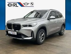Silber Gebraucht 2024 BMW X1 Performance SUV | 39.940 € (Fairer Preis)