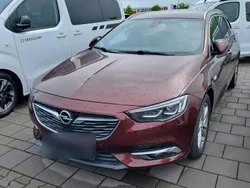 Rot Gebraucht 2019 Opel Insignia Business Kombi | 16.100 € (Etwas zu teuer)