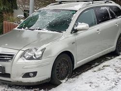 Silber Gebraucht 2007 Toyota Avensis Executive Kombi | 1.800 € (Superpreis)