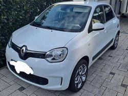 Weiß Gebraucht 2021 Renault Twingo Zen Kleinwagen | 9.900 € (Fairer Preis)