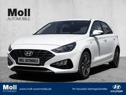 Serenity white / mic Neu 2024 Hyundai i30 Trend Limousine | 24.980 € (Superpreis)