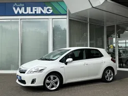 White pearl cs Gebraucht 2011 Toyota Auris Hybrid Executive Limousine | 9.980 € (Fairer Preis)