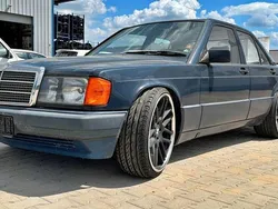 Blau Gebraucht 1989 Mercedes 190 Limousine | 8.950 €