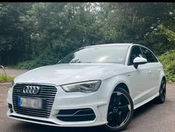 Weiß Gebraucht 2015 Audi A3 Sportback e-tron S-Line Limousine | 17.000 € (Etwas zu teuer)