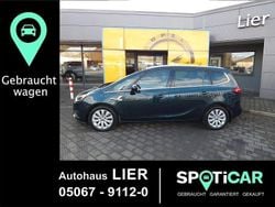 Grün Gebraucht 2017 Opel Zafira Innovation Van / Kleinbus | 16.890 € (Fairer Preis)