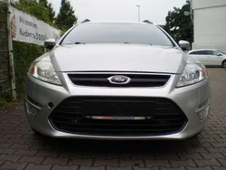 Grau Gebraucht 2013 Ford Mondeo Champions Edition Kombi | 3.100 € (Superpreis)