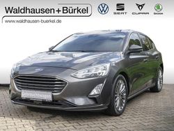 Grau Gebraucht 2019 Ford Focus Titanium Limousine | 15.990 € (Etwas zu teuer)