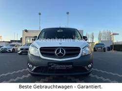 Weiß Gebraucht 2018 Mercedes Citan 111 Van / Kleinbus | 11.900 € (Guter Preis)