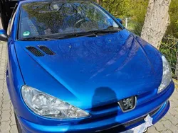 Blau Gebraucht 2004 Peugeot 206 CC Cabrio | 930 € (Guter Preis)