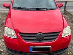 Rot Gebraucht 2008 VW Fox Kleinwagen | 1.000 € (Fairer Preis)