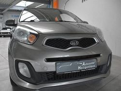 Silber Gebraucht 2012 Kia Picanto Attract Kleinwagen | 1.980 € (Fairer Preis)