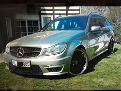 Silber Gebraucht 2012 Mercedes C63 AMG AMG Kombi | 55.000 €