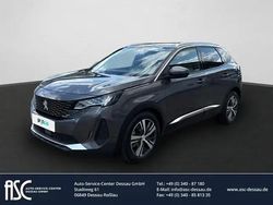 Grau Gebraucht 2022 Peugeot 3008 Allure SUV | 21.889 € (Etwas zu teuer)