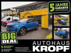 Blau/metallic lackierung drei schic Gebraucht 2022 Peugeot 3008 SUV | 18.490 € (Guter Preis)