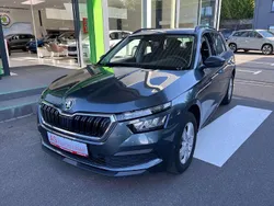 Grey (metallic) Gebraucht 2020 Skoda Kamiq Active SUV | 16.880 € (Fairer Preis)