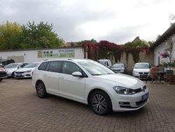 Weiß Gebraucht 2016 VW Golf VII Allstar Kombi | 7.300 € (Fairer Preis)