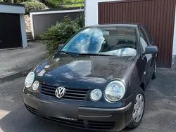 Schwarz Gebraucht 2004 VW Polo Kleinwagen | 750 € (Fairer Preis)