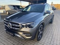 Grau (selenitgrau metalliclack) Gebraucht 2024 Mercedes GLE580 Premium SUV | 89.000 € (Fairer Preis)