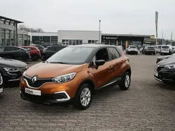 Orange Gebraucht 2019 Renault Captur LIMITED SUV | 14.190 € (Etwas zu teuer)