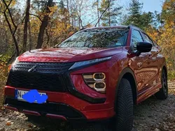 Rot Gebraucht 2022 Mitsubishi Eclipse Cross Select SUV | 26.900 € (Teuer)