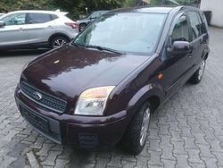 Violett Gebraucht 2010 Ford Fusion Style Limousine | 3.350 € (Fairer Preis)