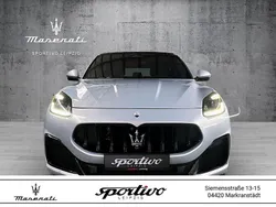 Weiß Gebraucht 2023 Maserati Grecale SUV | 83.111 € (Guter Preis)
