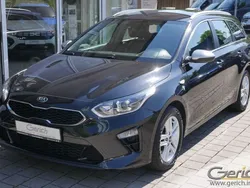 Zilinaschwarz metallic (metallic) Gebraucht 2020 Kia Ceed Sportswagon Vision Kombi | 16.900 € (Guter Preis)