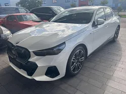 Weiß Gebraucht 2025 BMW 520 Performance Limousine | 52.900 € (Fairer Preis)