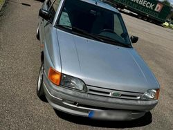 Silber Gebraucht 1992 Ford Escort Limousine | 3.300 €