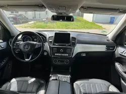 Schwarz Gebraucht 2017 Mercedes GLE250 Exclusive SUV | 22.400 €
