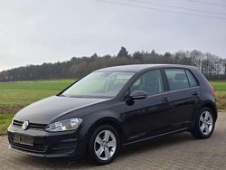 Deep black perleffekt Gebraucht 2013 VW Golf VII Comfortline Kleinwagen | 6.890 € (Etwas zu teuer)