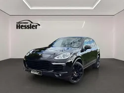 Schwarz Gebraucht 2017 Porsche Cayenne Turbo Platinum Edition SUV | 45.000 € (Fairer Preis)