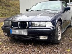 Violet Gebraucht 1994 BMW 316 Coupé | 3.499 €