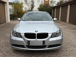 Silber Gebraucht 2007 BMW 320 Kombi | 2.900 € (Fairer Preis)