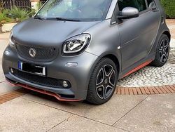 Grau Gebraucht 2017 Smart ForTwo Coupé Brabus Cabrio | 22.400 €